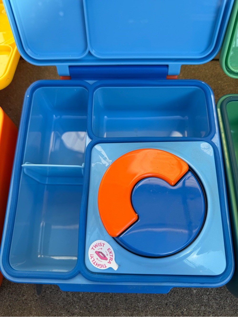 Kids OMIE Bento Lunch Box Set of 3! - Picture 12 of 12